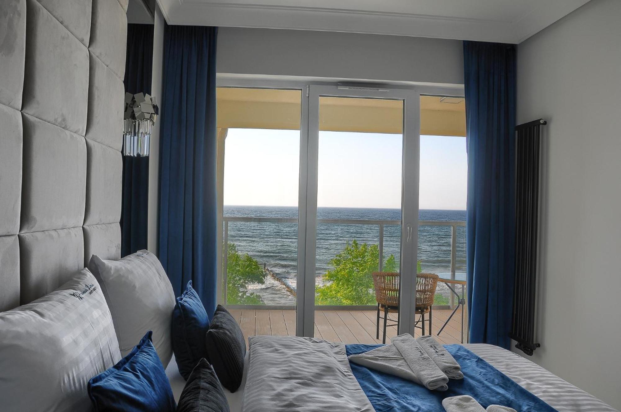 Apartament Z Widokiem Na Morze- Ustronie Apartments Nadmorski Luksus Apartamenty ウストロニエ・モルスキエ エクステリア 写真